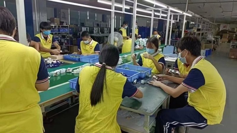 目前市场上常见的楼顶防水补漏水泥基材料主要有以下几种：